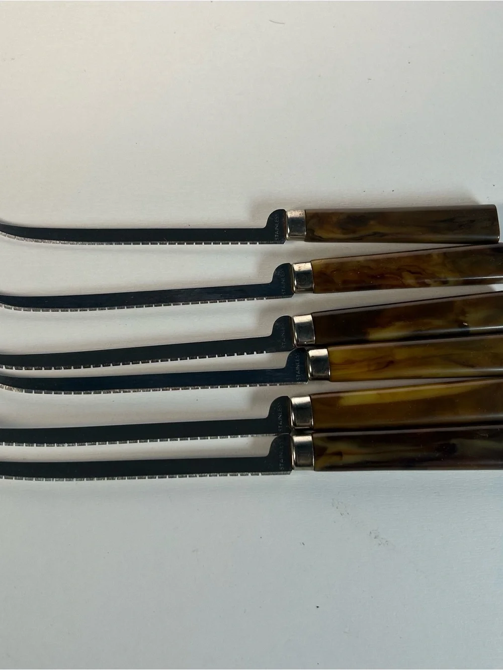 Bakelite Steak Knives Set of Six Regent Sheffield Butterscotch Handles Wood Case